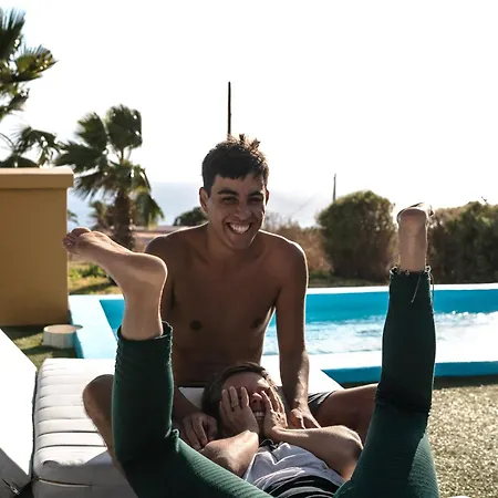 Hotel Twinfin Yoga Y Surfcamp - Adeje Callao Salvaje