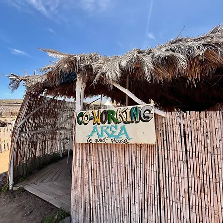 Adeje - Twinfin & Surf Yoga Camp