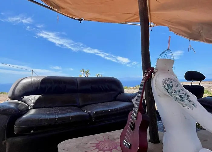 Отель Adeje - Twinfin & Surf Yoga Camp 2*