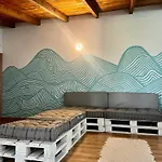 Adeje - Twinfin & Surf Yoga Camp 酒店 2*
