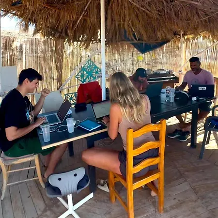 Adeje - Twinfin & Surf Yoga Camp 2*