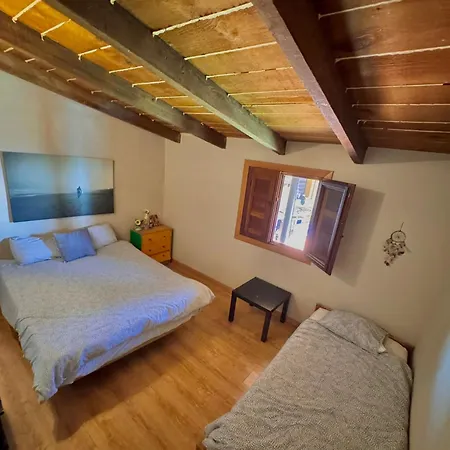 Adeje - Twinfin & Surf Yoga Camp Hotel 2*