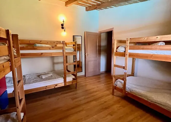 Adeje - Twinfin & Surf Yoga Camp Hotel 2*