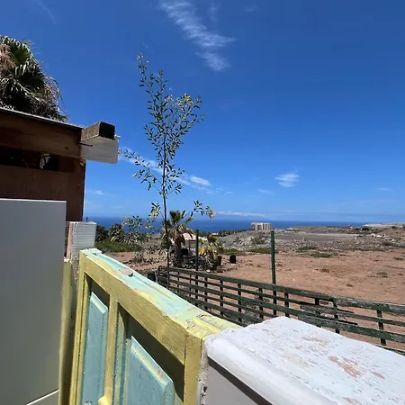 Adeje - Twinfin & Surf Yoga Camp Callao Salvaje